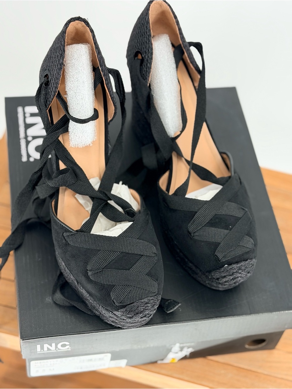 New Women’s INC International Concepts Black Lace-Up Espadrille Wedge Heels 8.5M